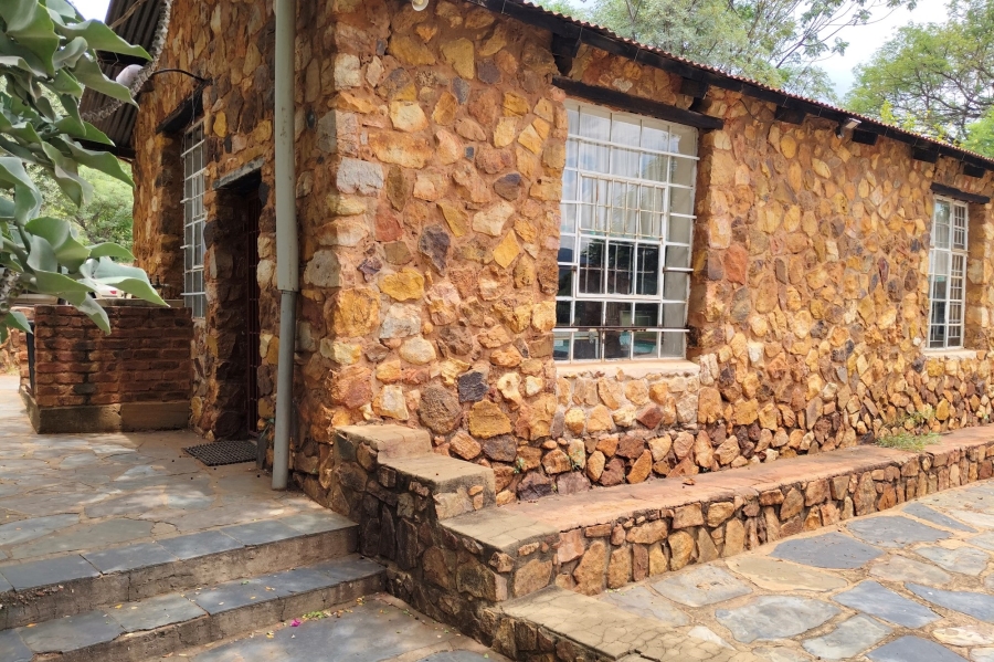 4 Bedroom Property for Sale in Hartbeespoort Rural North West